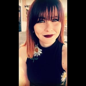 Meet your Posher, Jacquelyn